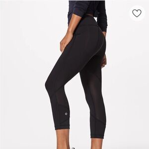 lululemon athletica pace rival midrise 22” Black Patterned cropped Leggings